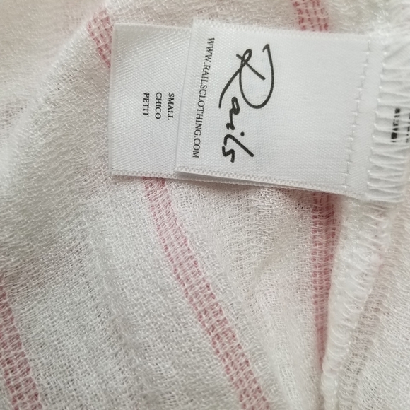 Rails Emily Red & White Striped Top Size Small - Picture 10 of 10
